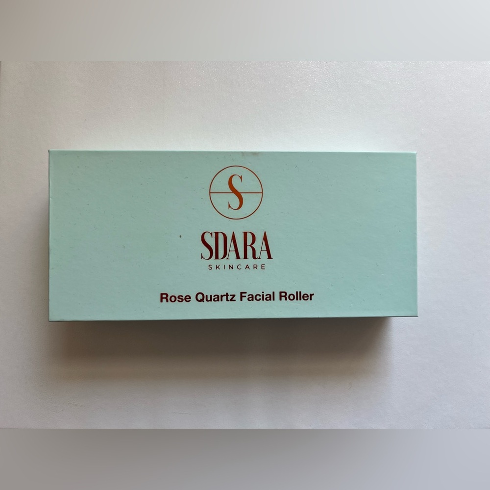 Sdara rose quartz facial roller, never opened